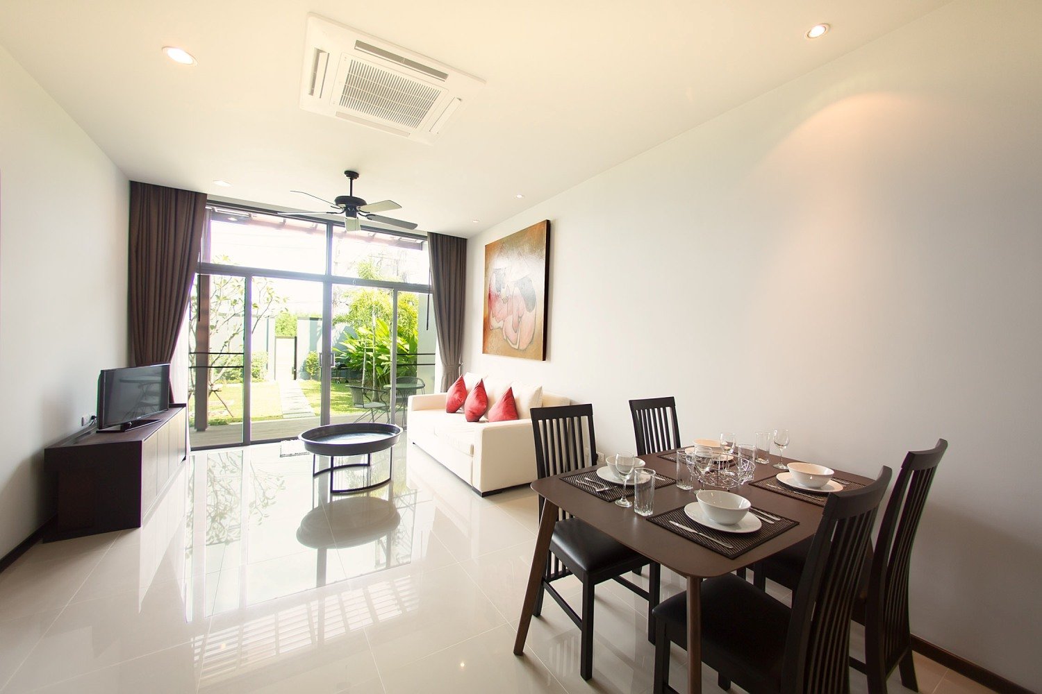 Property image - full photo 25