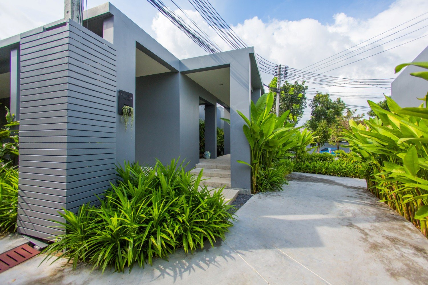Property image - full photo 38