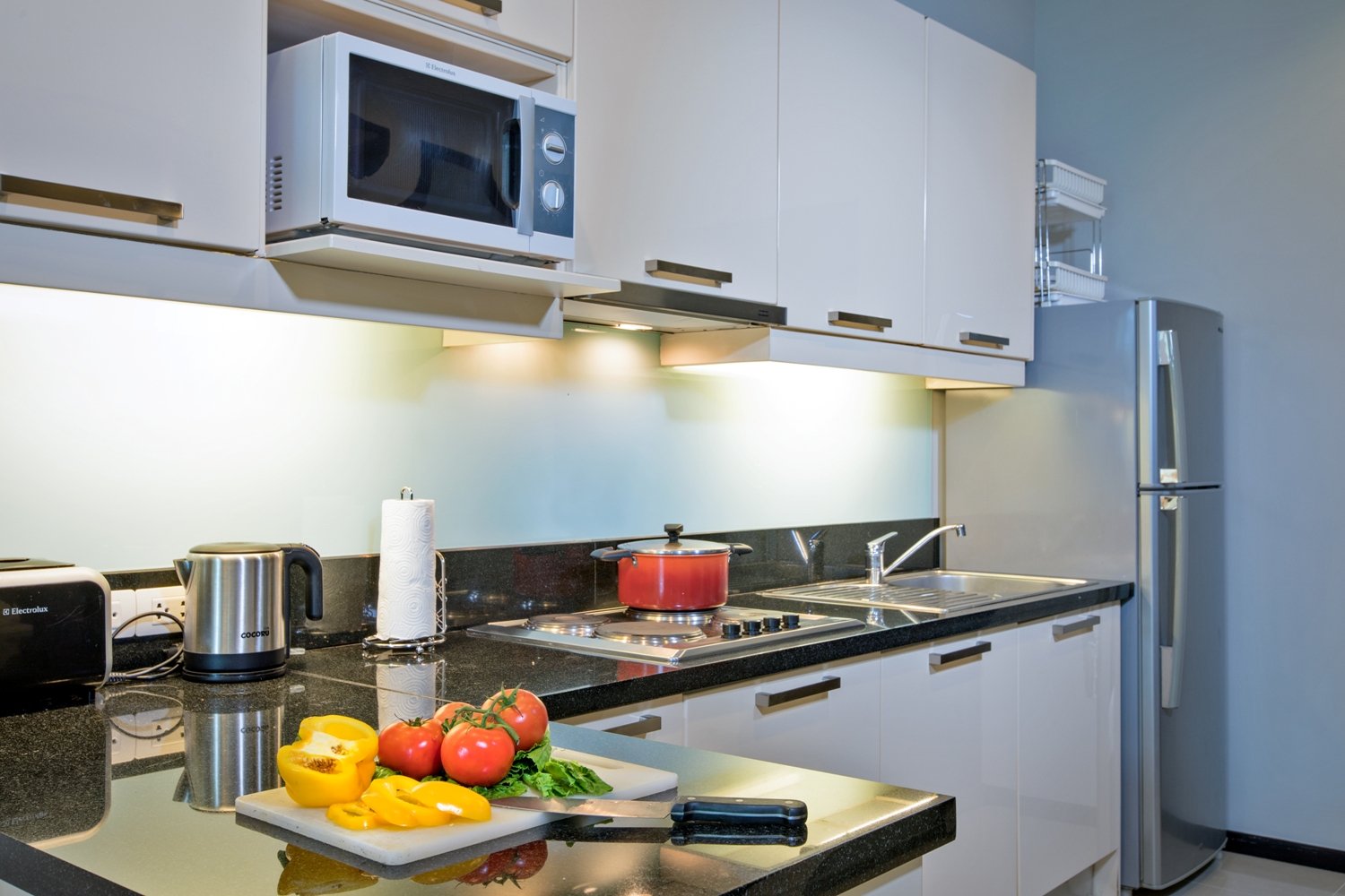 Property image - full photo 12