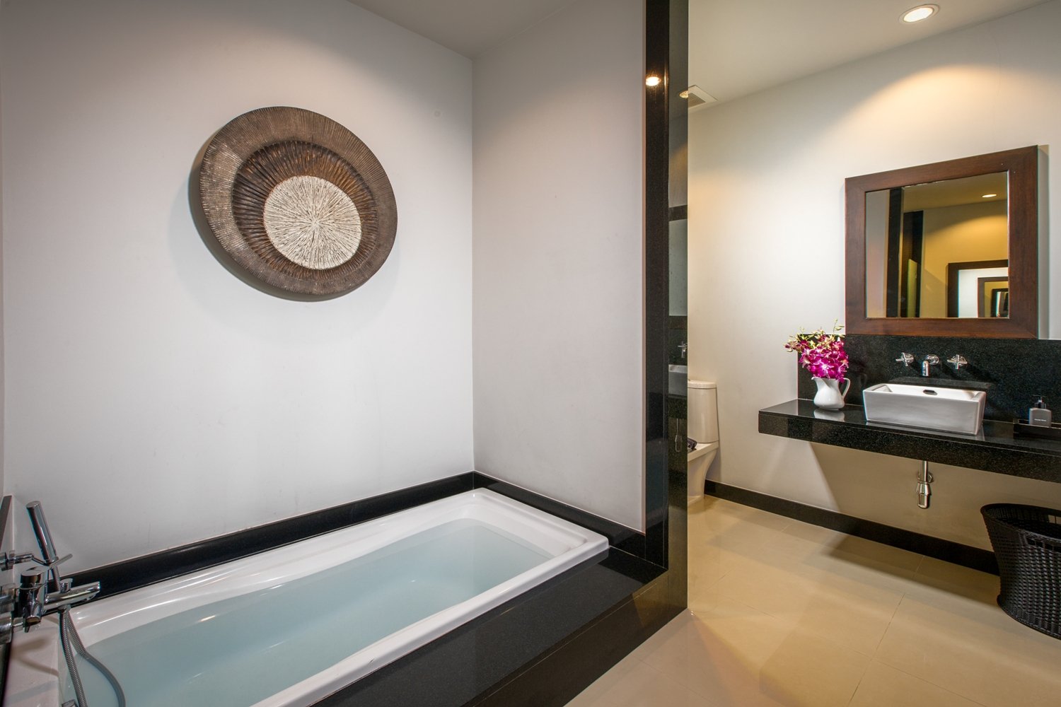 Property image - full photo 17