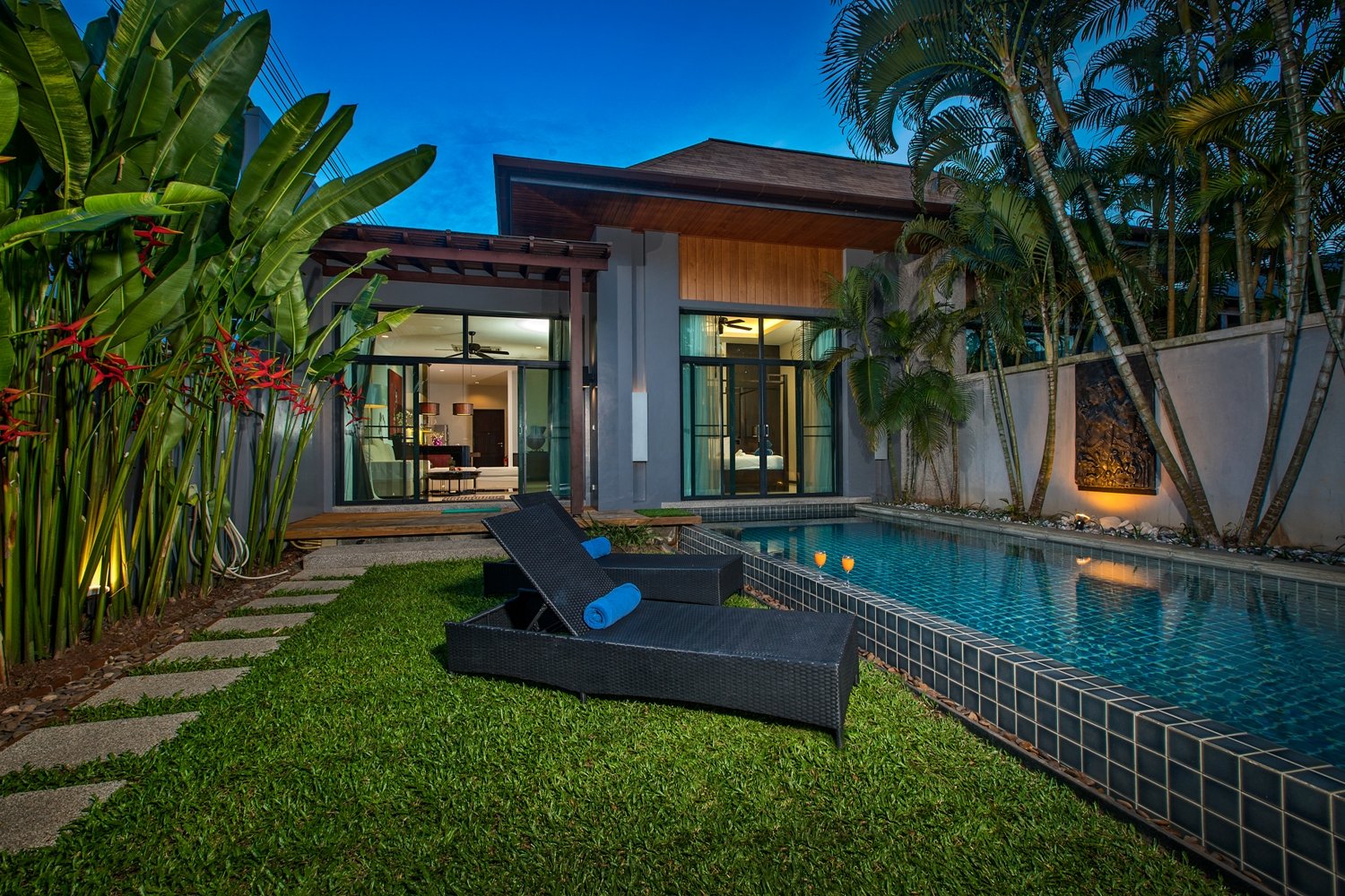 Property image - full photo 5