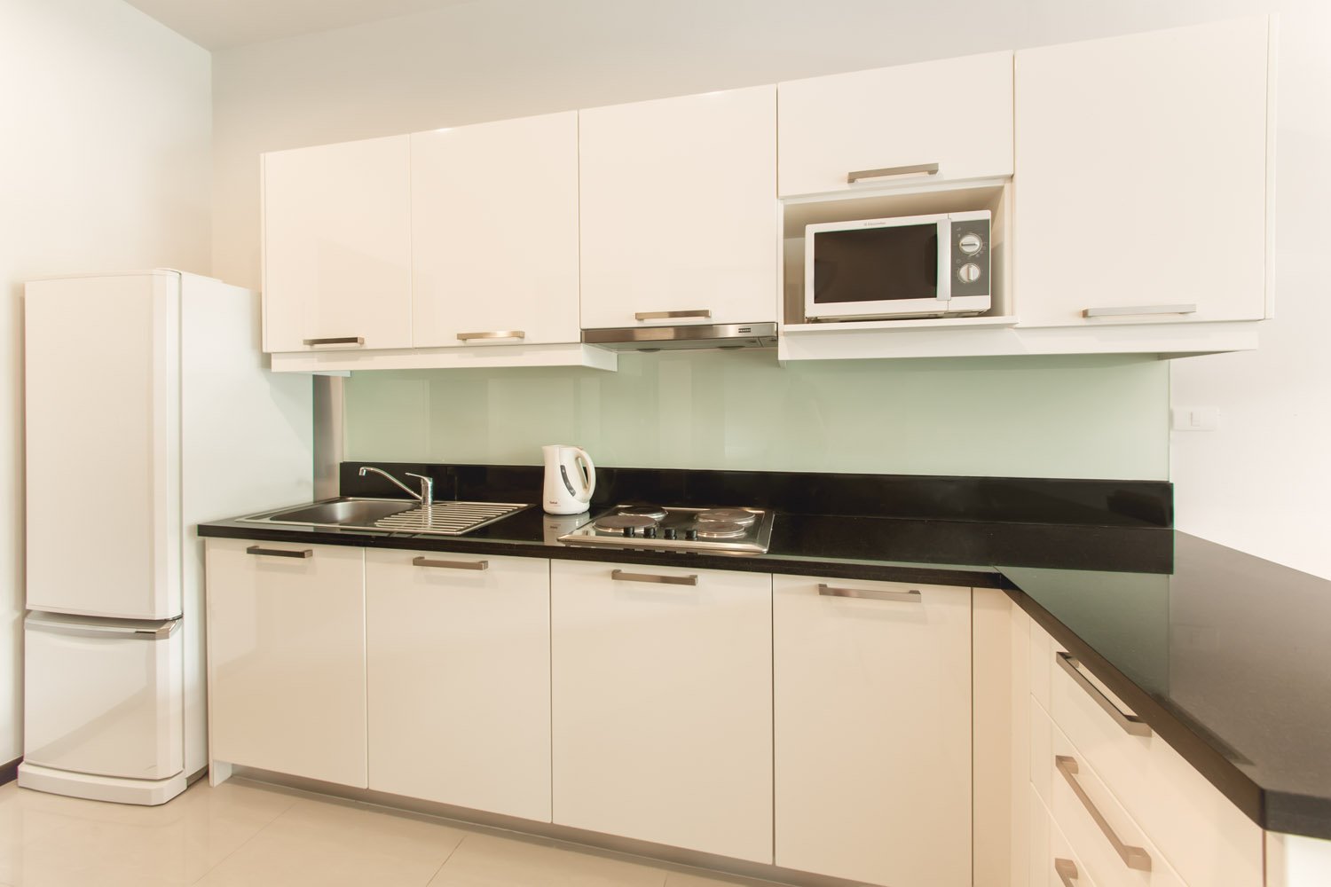 Property image - full photo 17