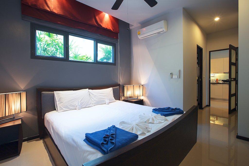 Property image - full photo 5