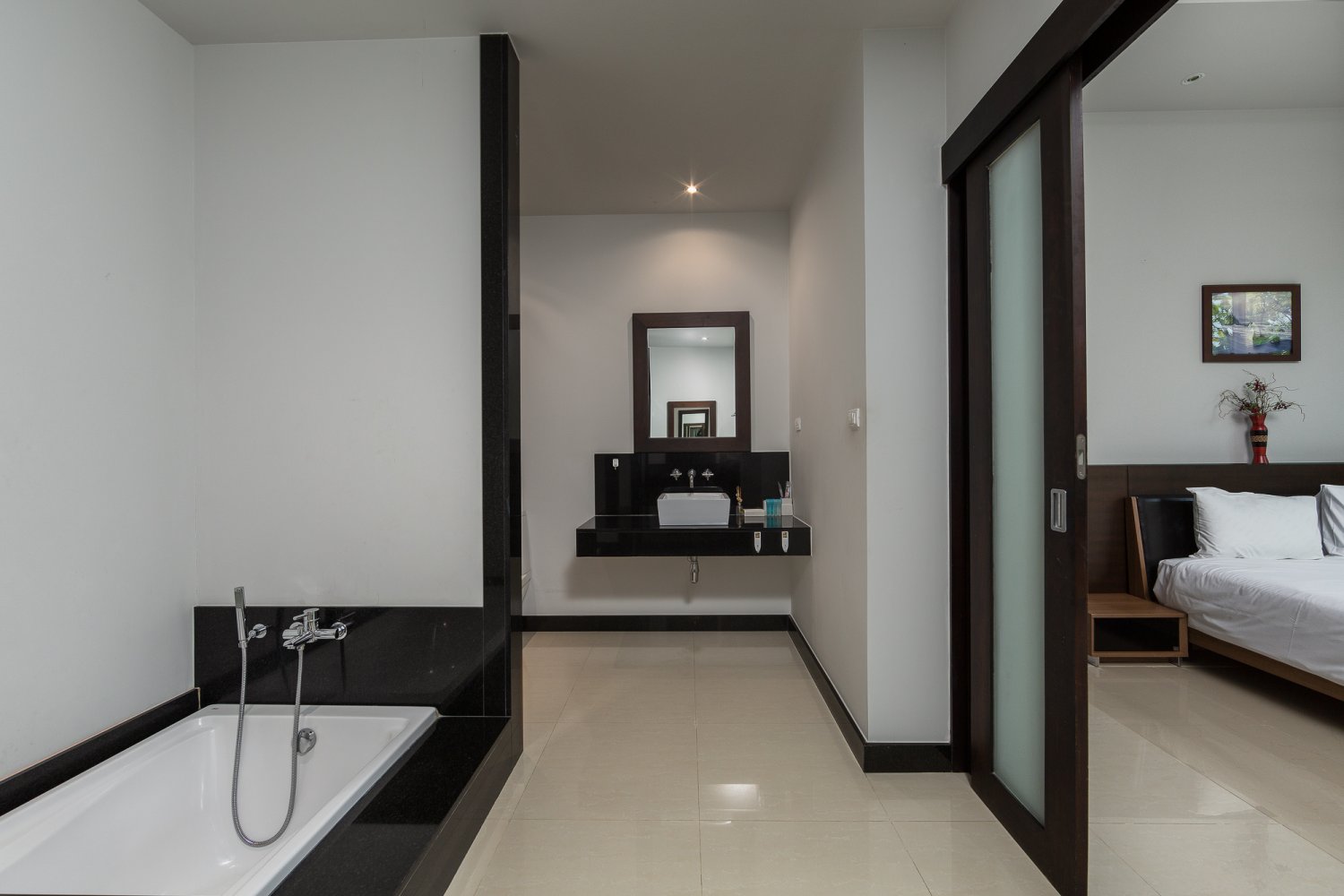 Property image - full photo 19