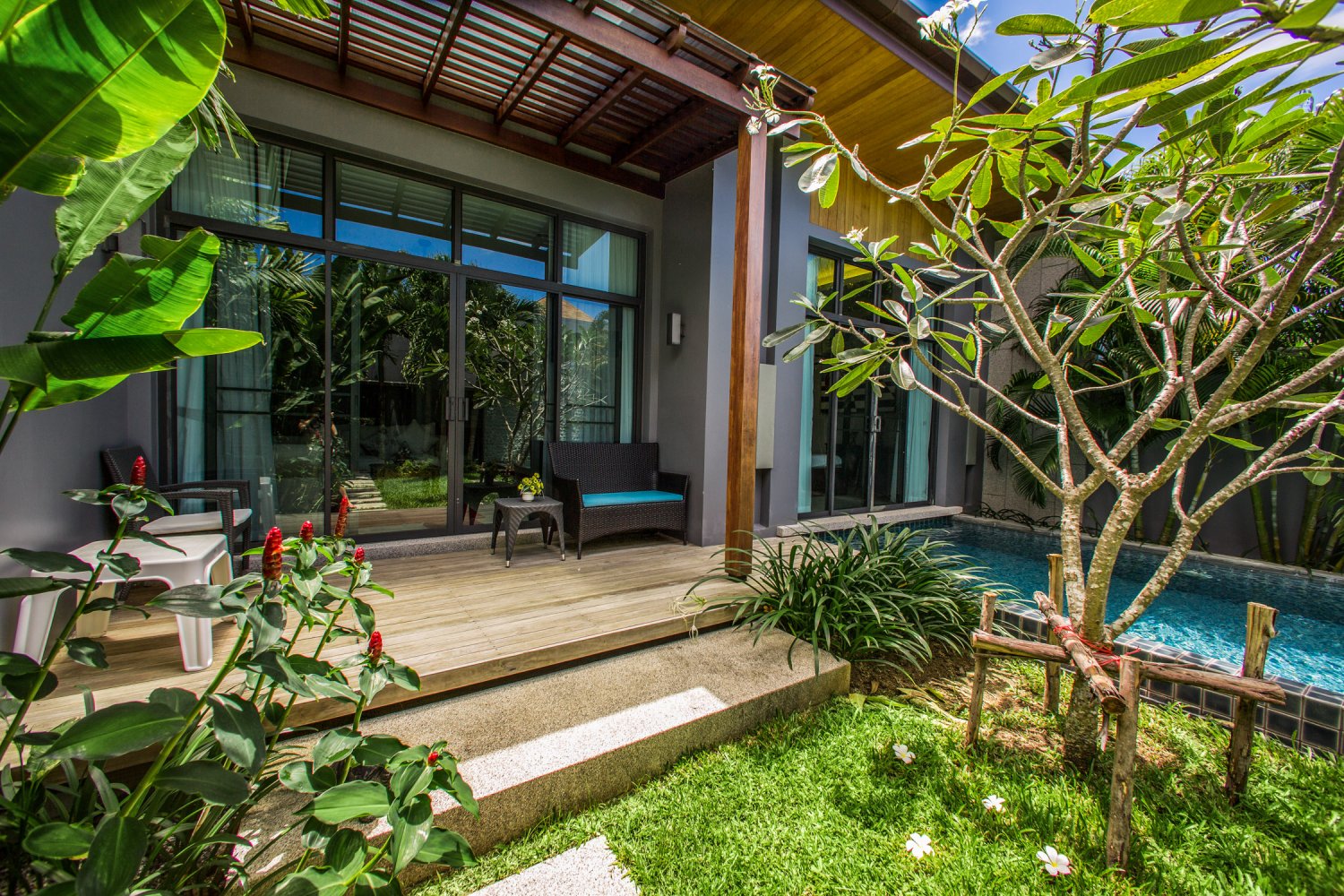 Property image - full photo 6