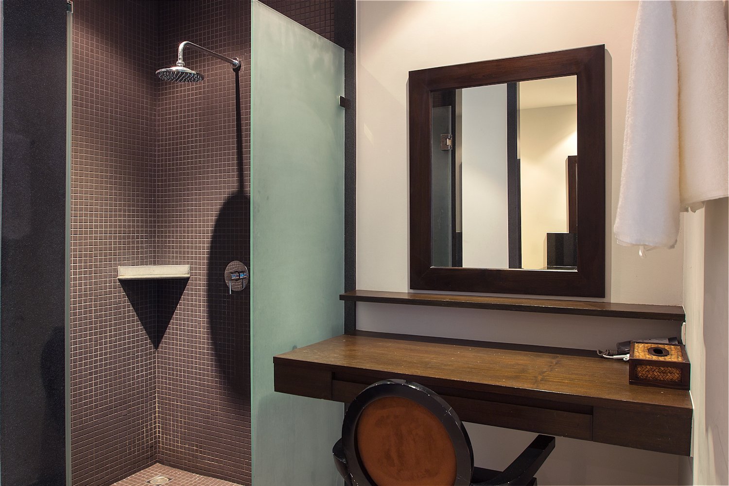 Property image - full photo 19