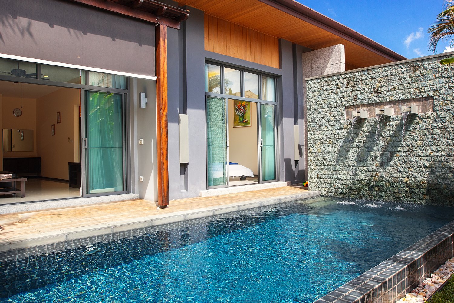 Property image - full photo 1