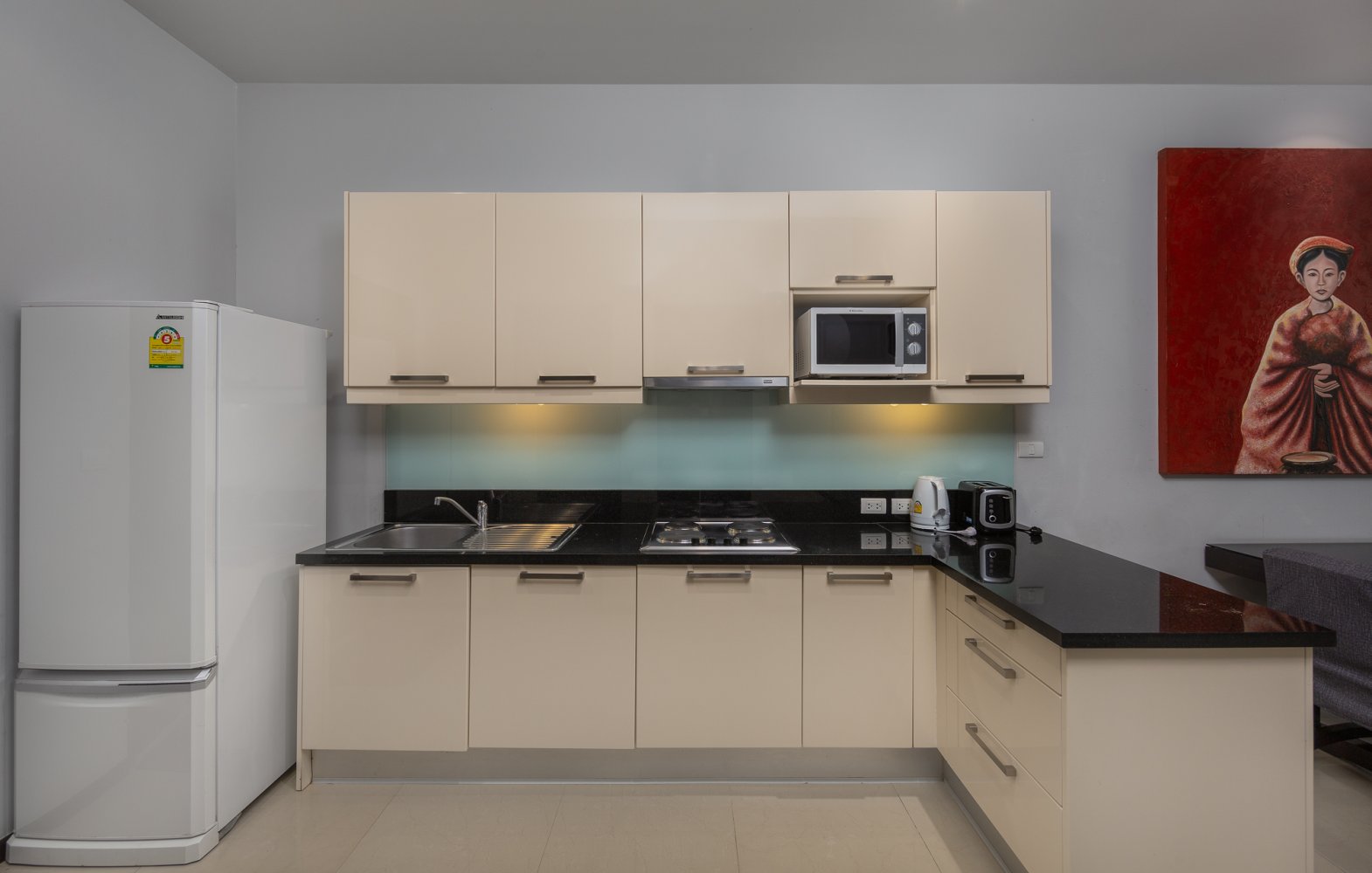 Property image - full photo 10