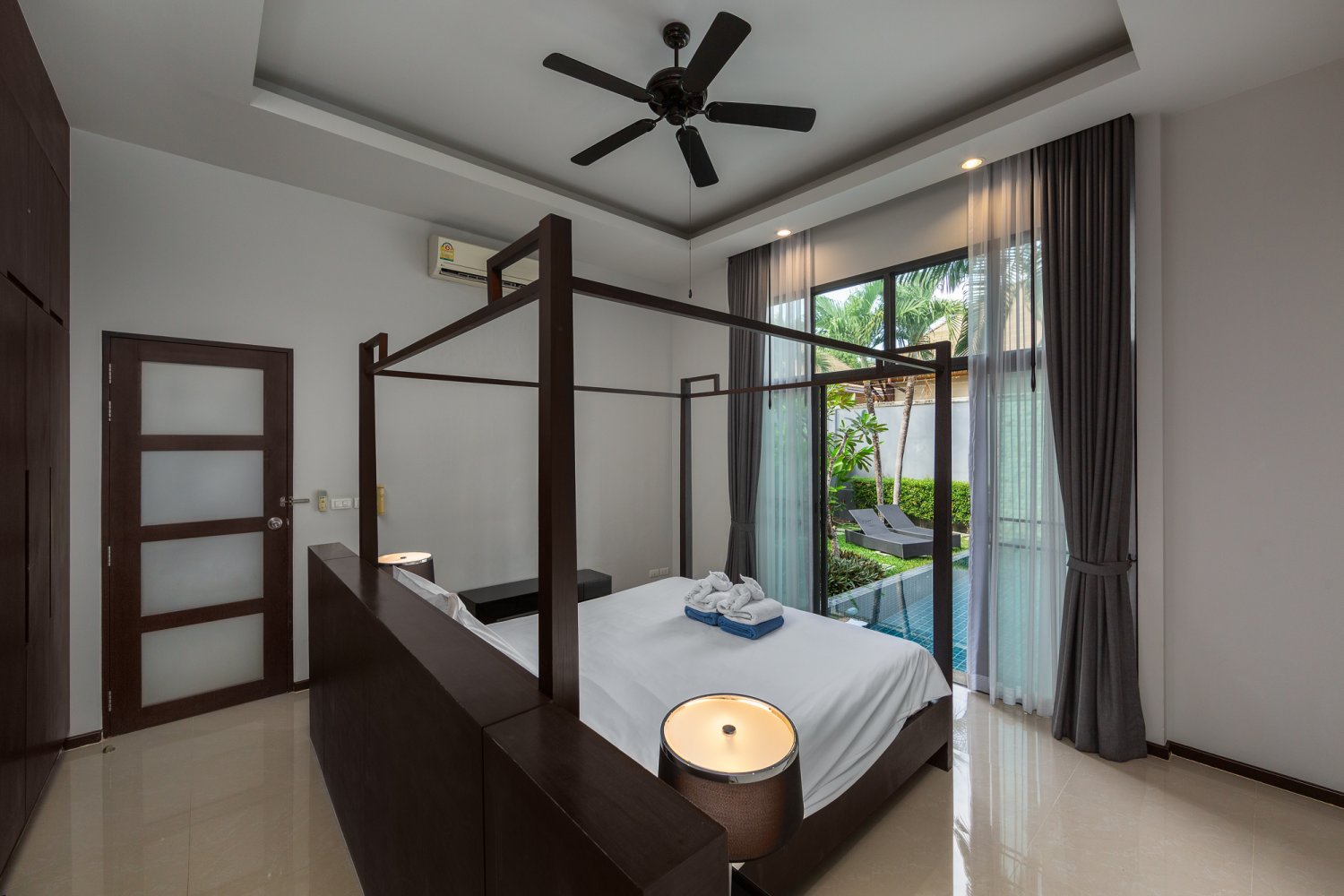 Property image - full photo 25