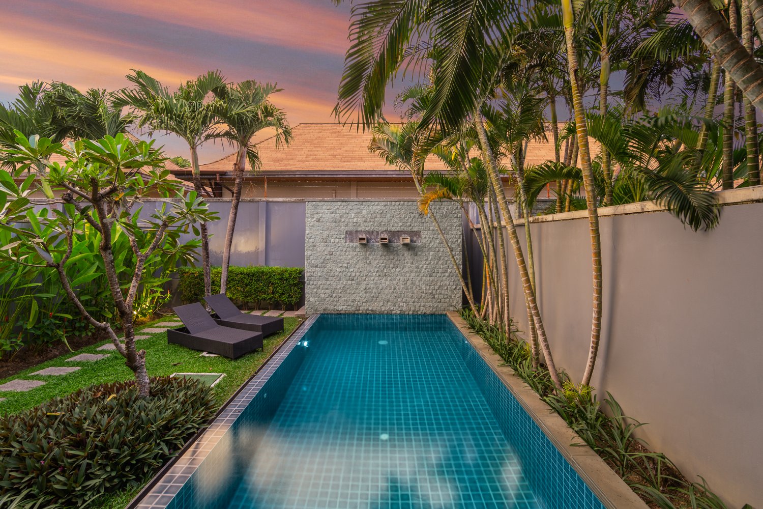 Property image - full photo 1