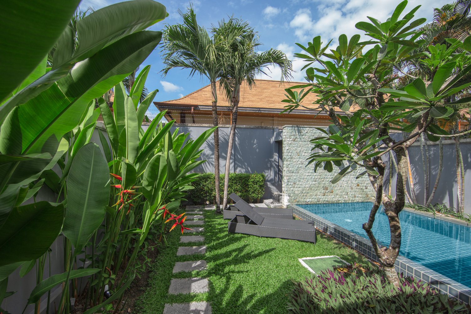Property image - full photo 40
