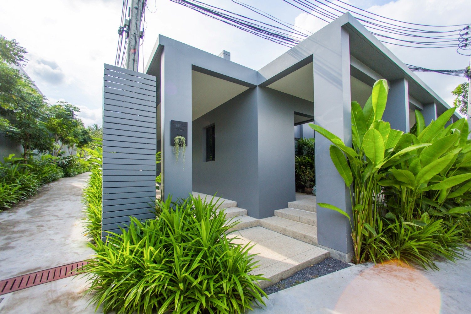 Property image - full photo 30