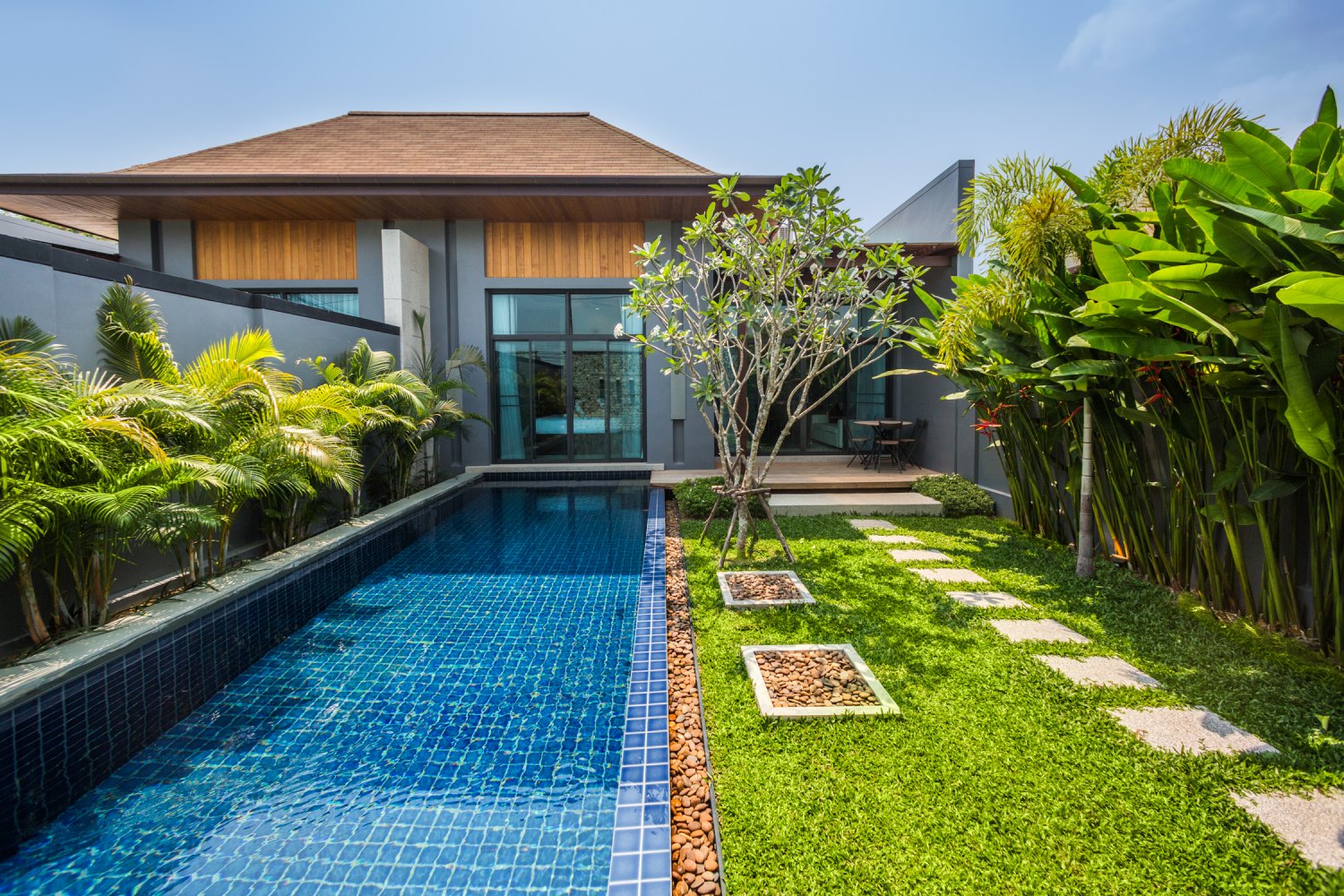 Property image - full photo 1
