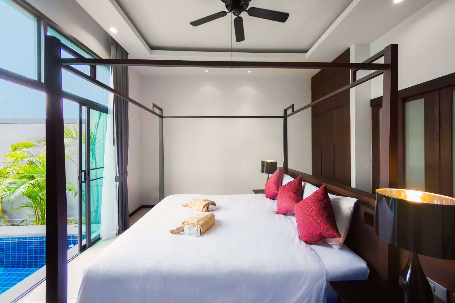 Property image - full photo 18