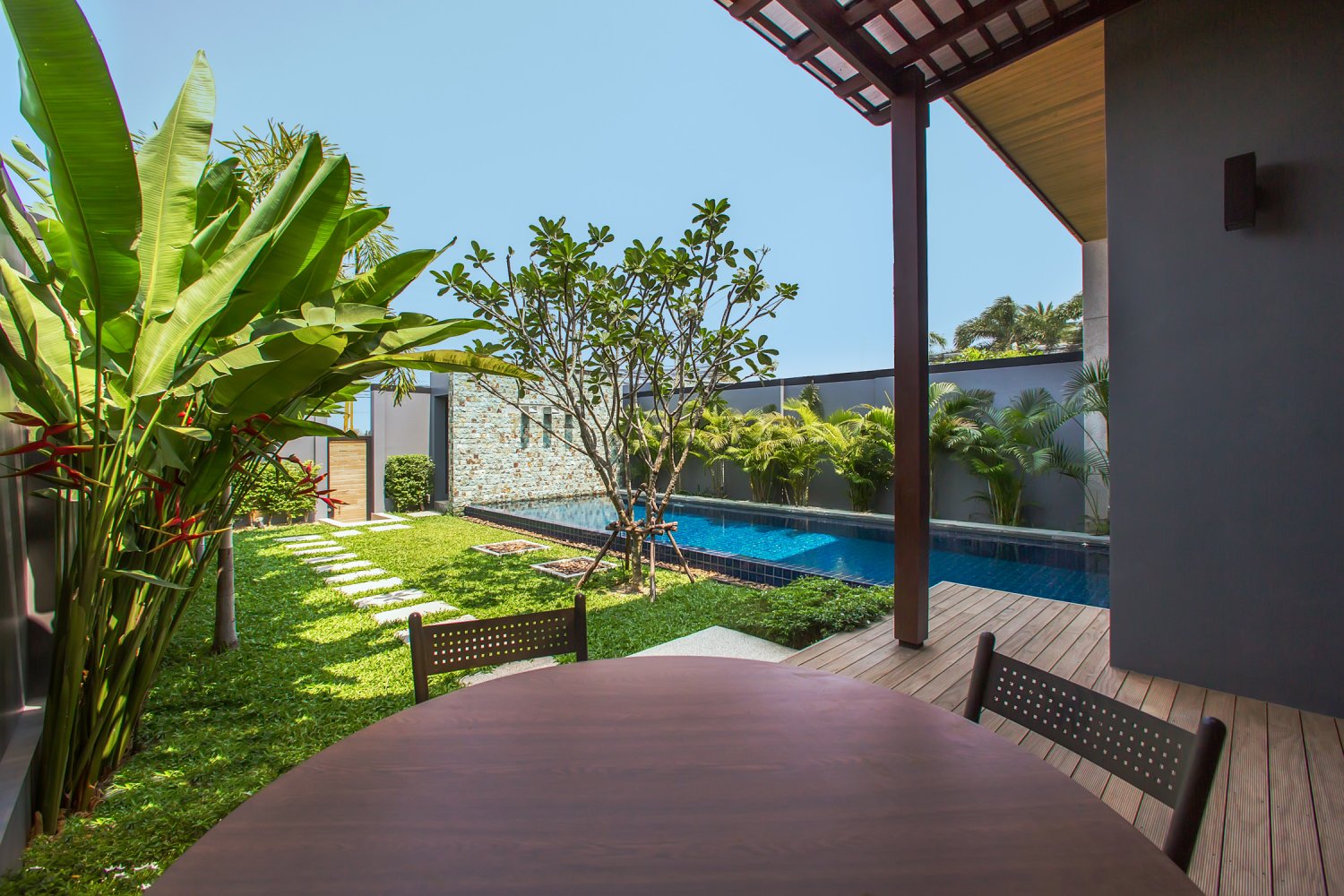 Property image - full photo 6