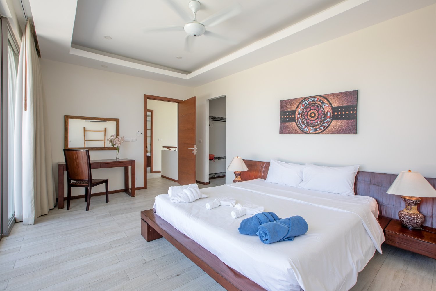Property image - full photo 14