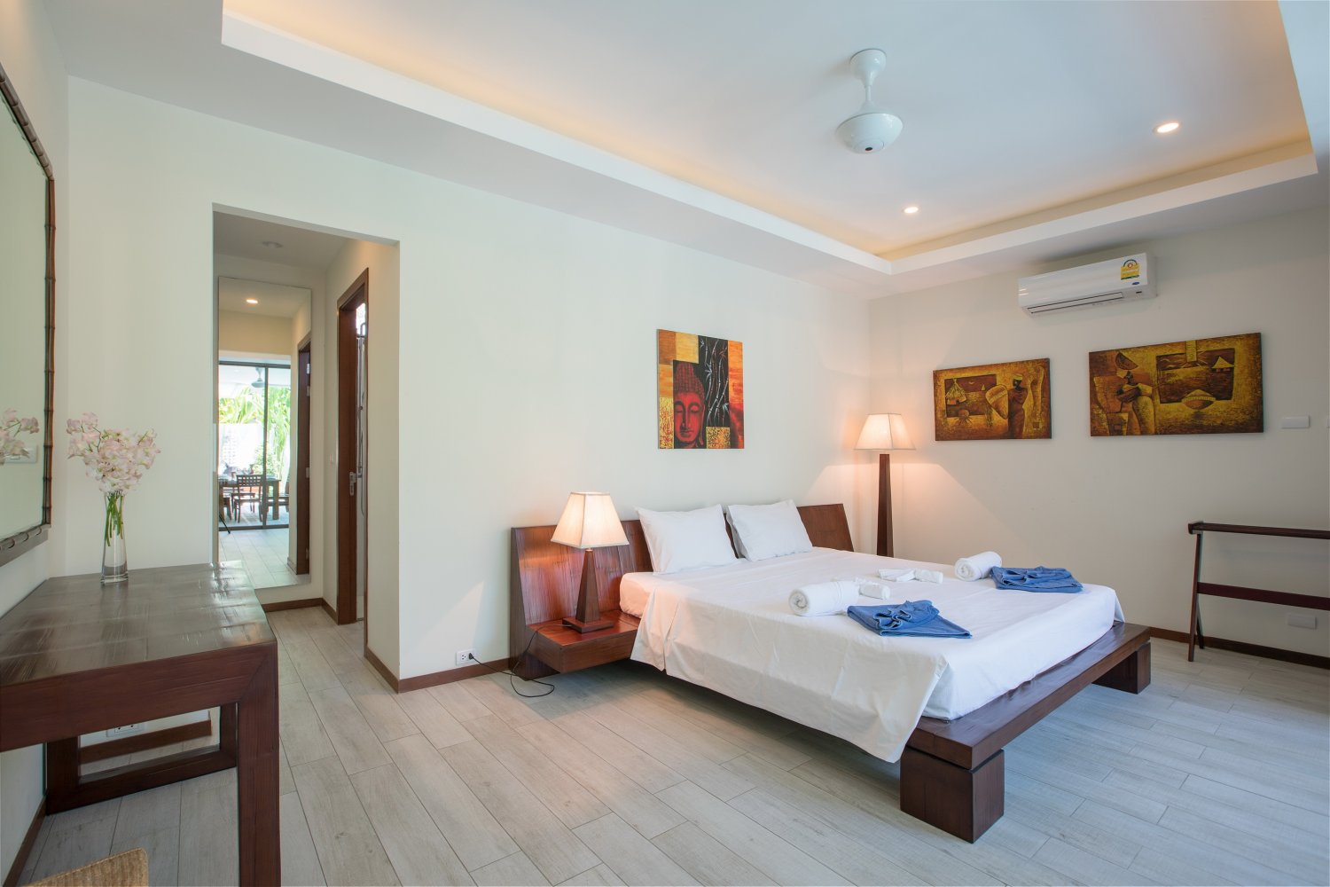 Property image - full photo 13