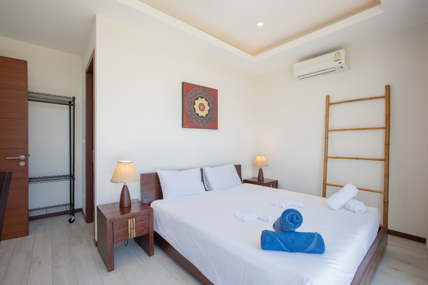 Property image - full photo 17