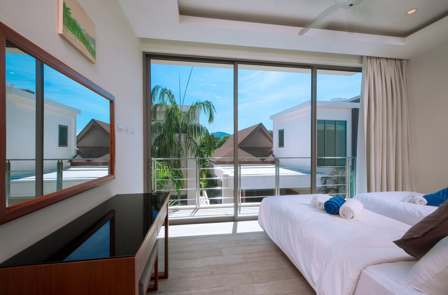 Property image - full photo 14