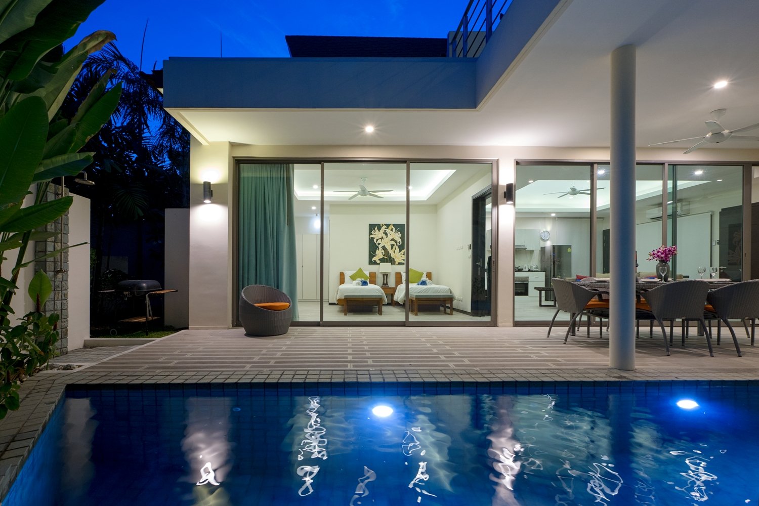 Property image - full photo 1