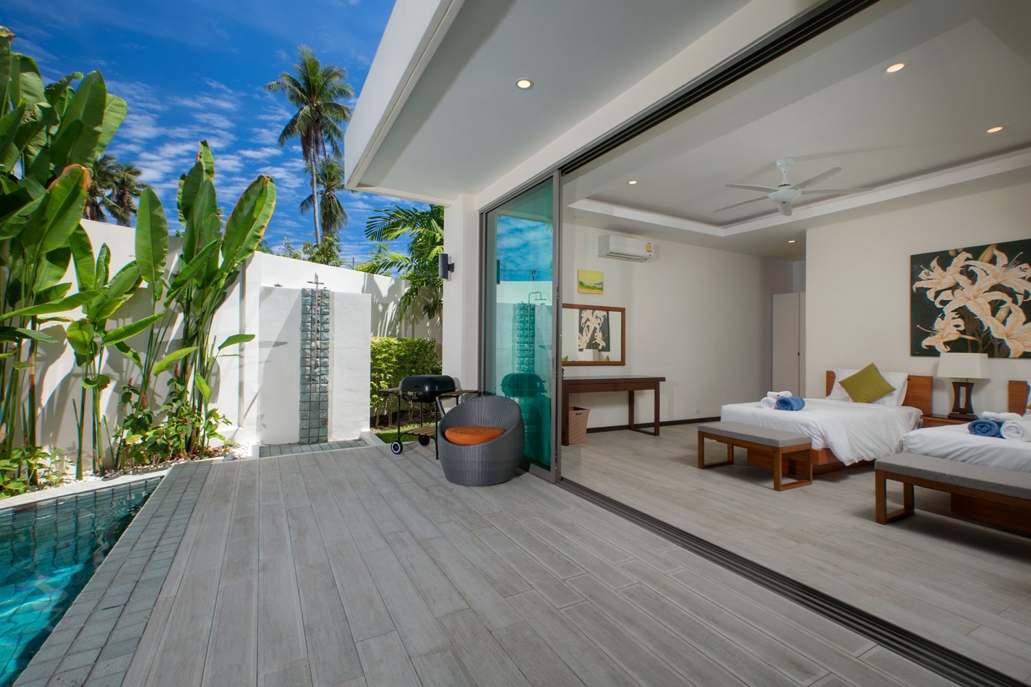 Property image - full photo 5