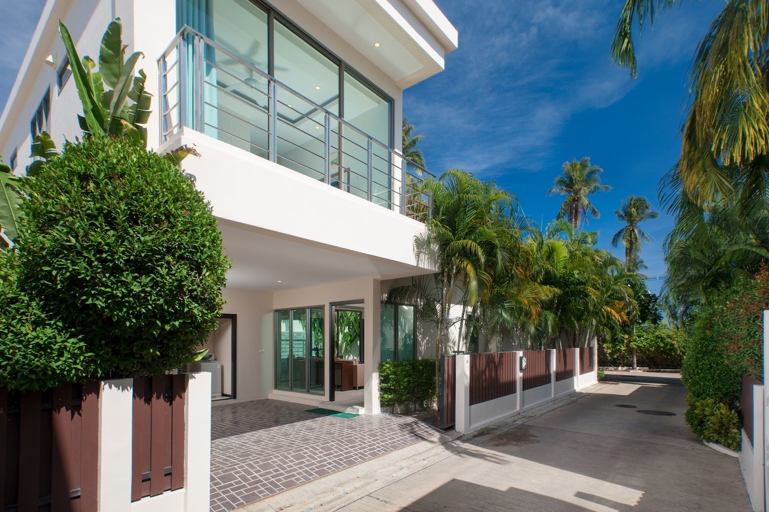 Property image - full photo 28