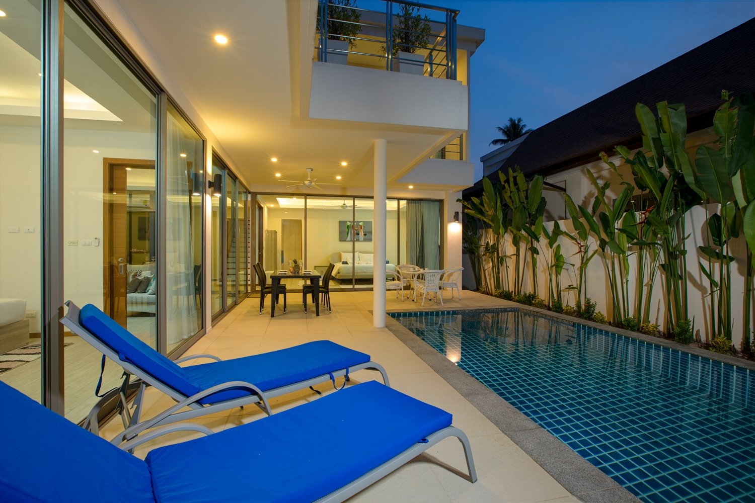 Property image - full photo 4