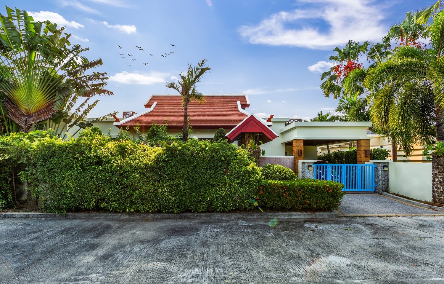 Property image - full photo 10