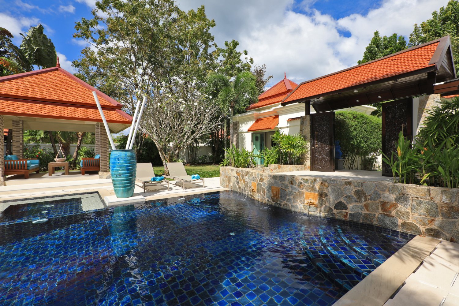 Property image - full photo 5