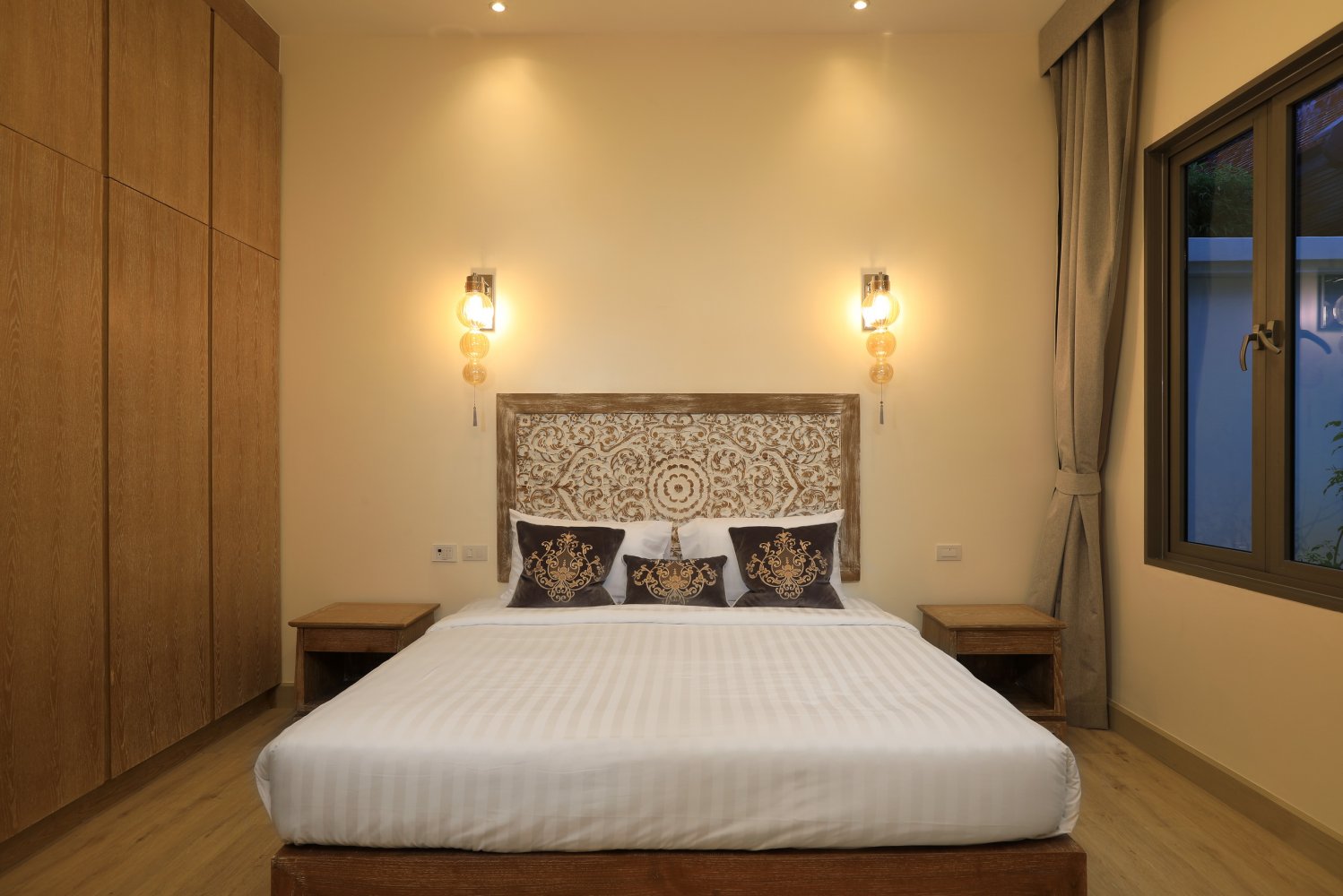 Property image - full photo 31