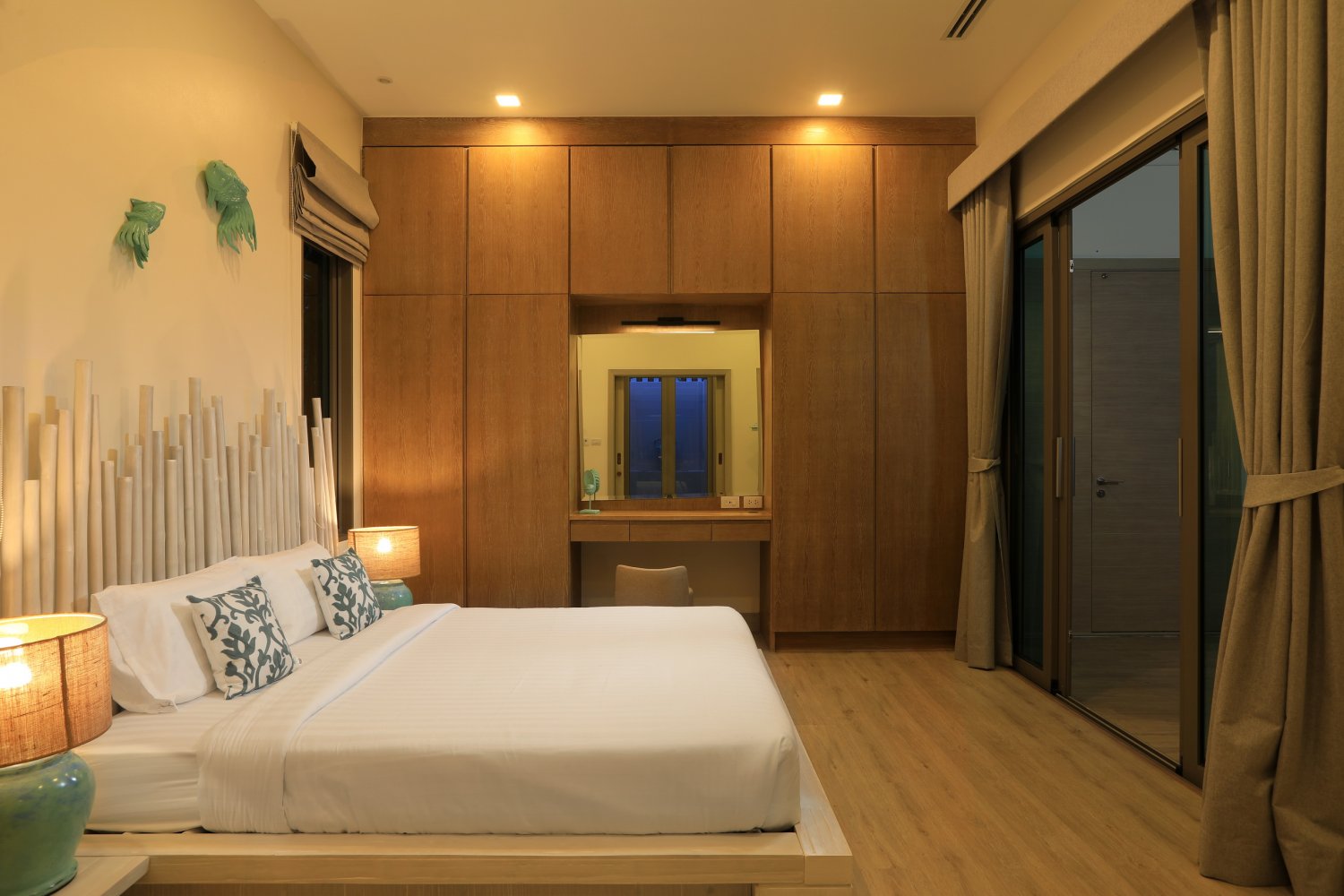 Property image - full photo 35