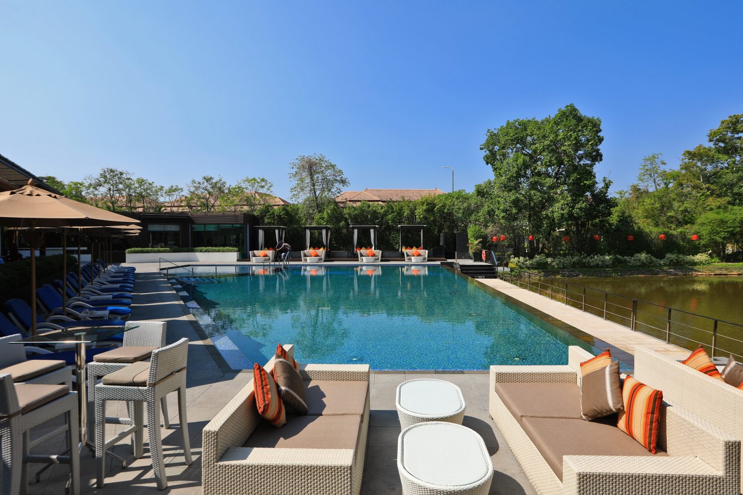 Property image - full photo 6
