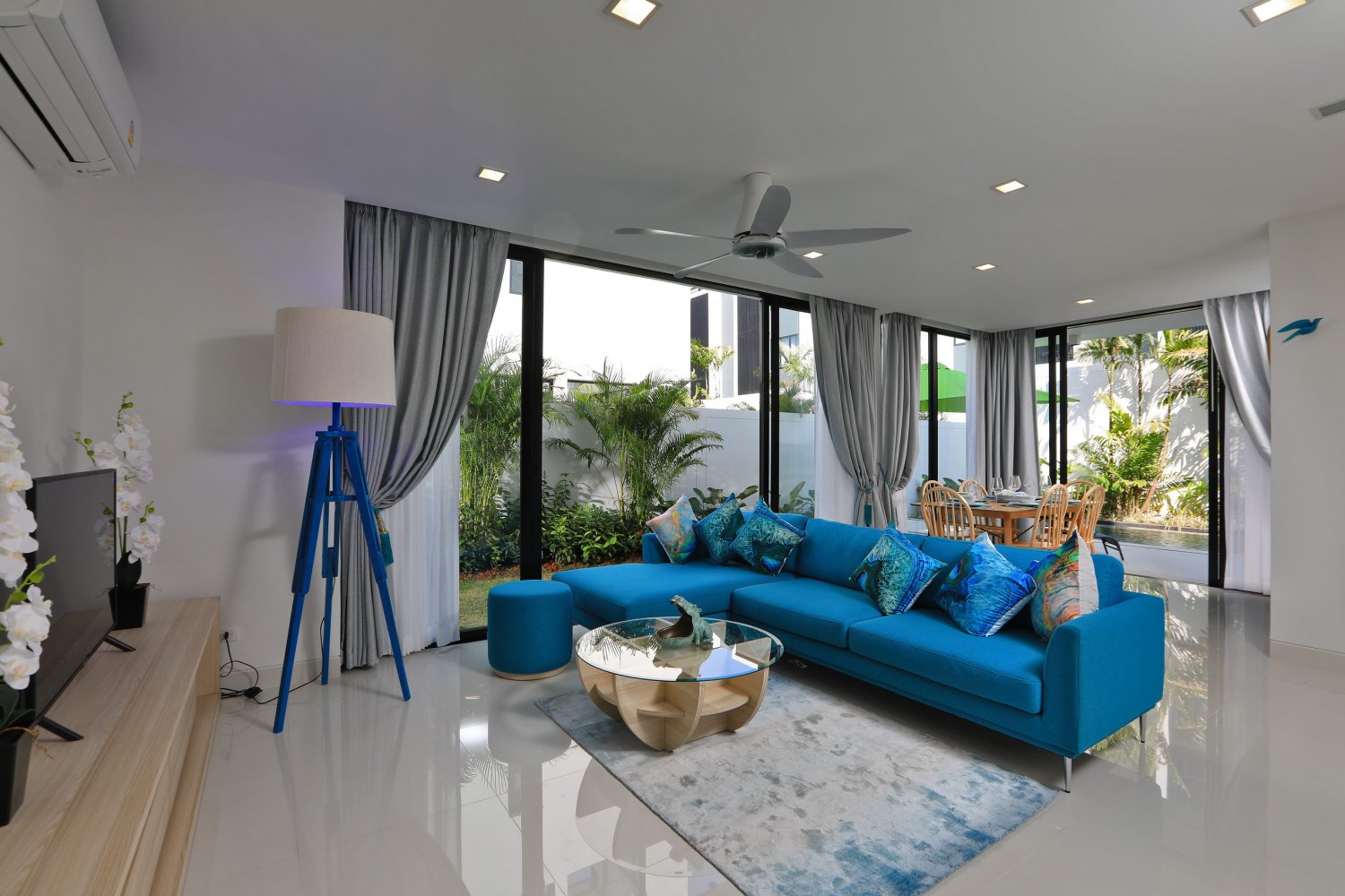 Property image - full photo 9