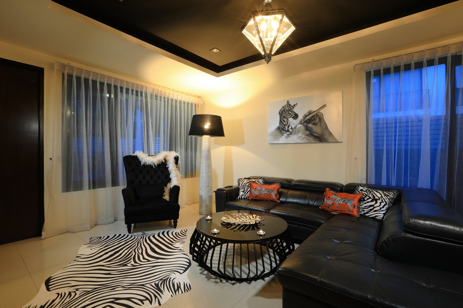 Property image - full photo 3