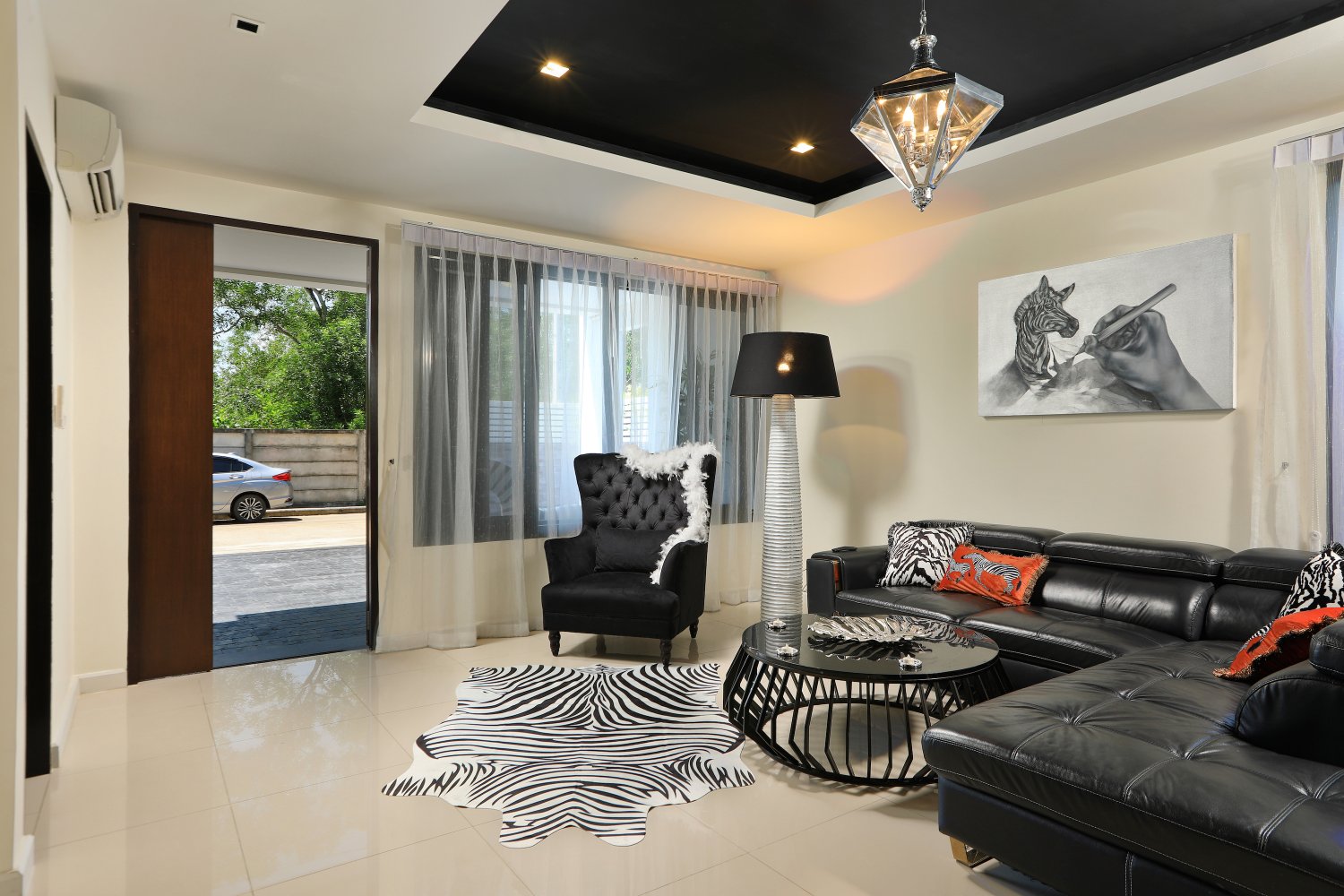 Property image - full photo 32