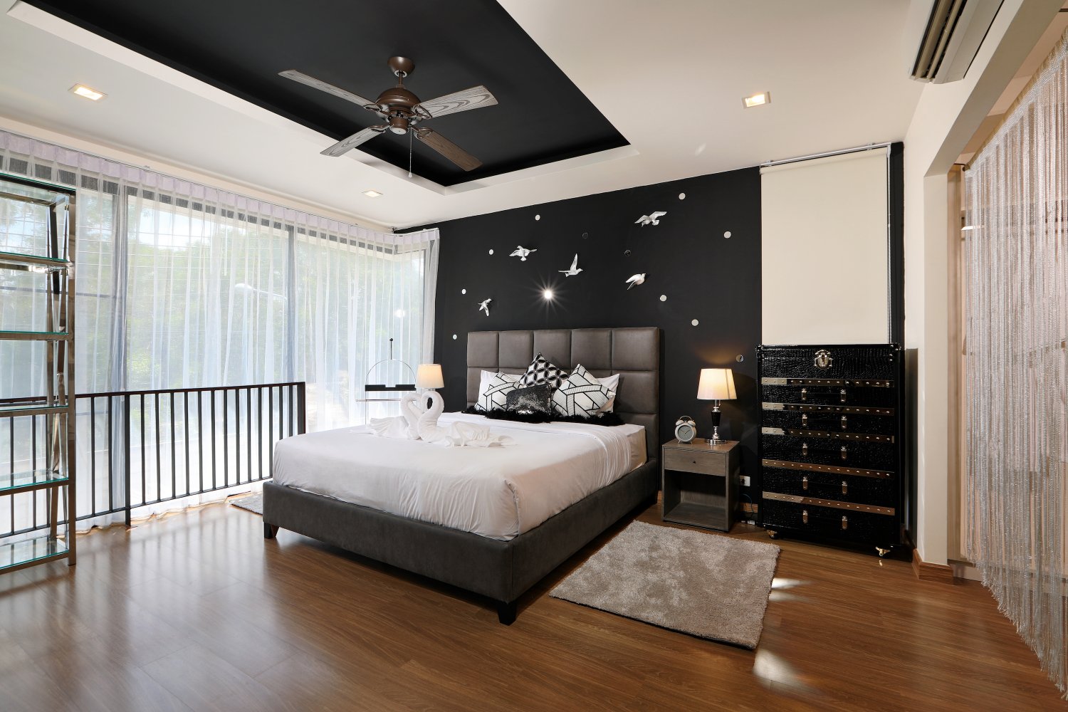 Property image - full photo 25