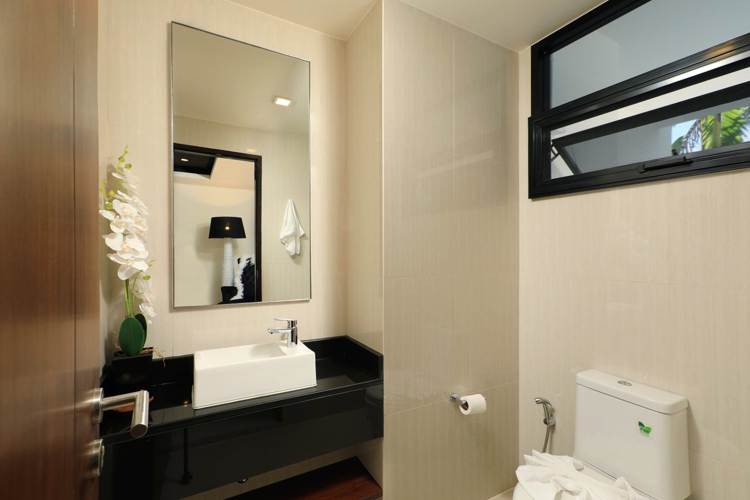 Property image - full photo 30