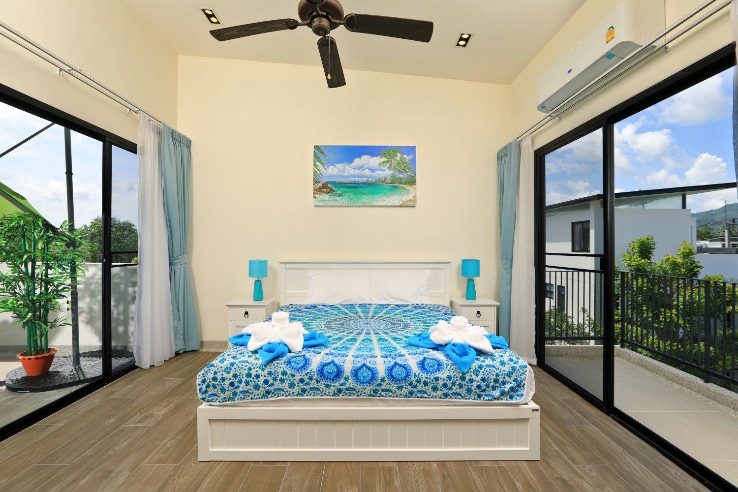 Property image - full photo 16