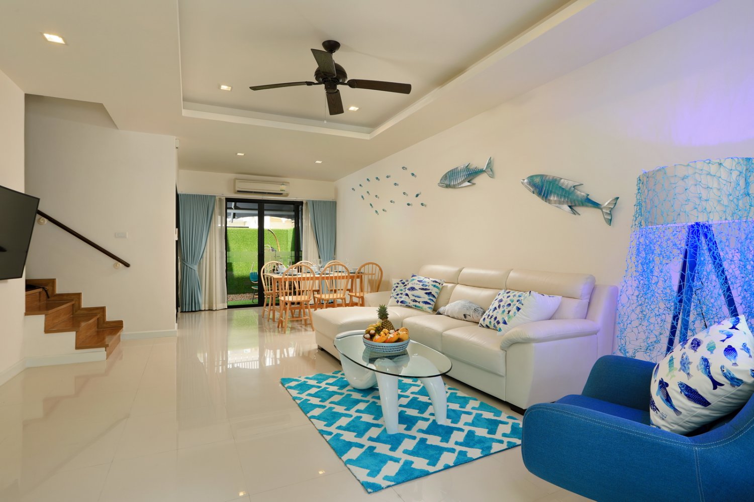 Property image - full photo 12