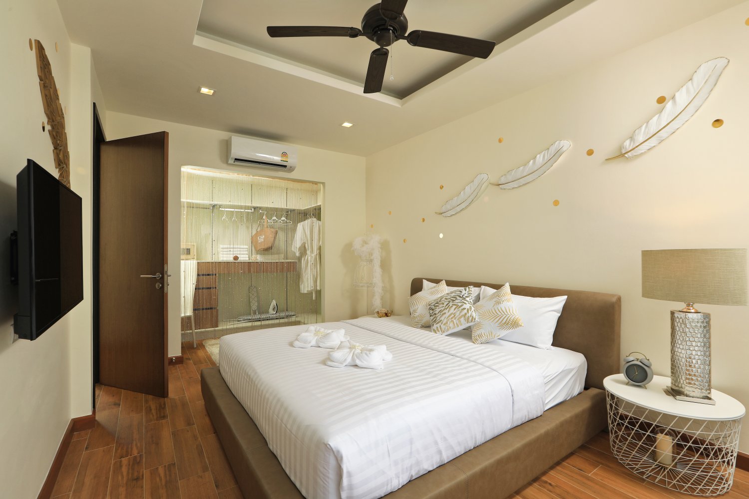 Property image - full photo 29