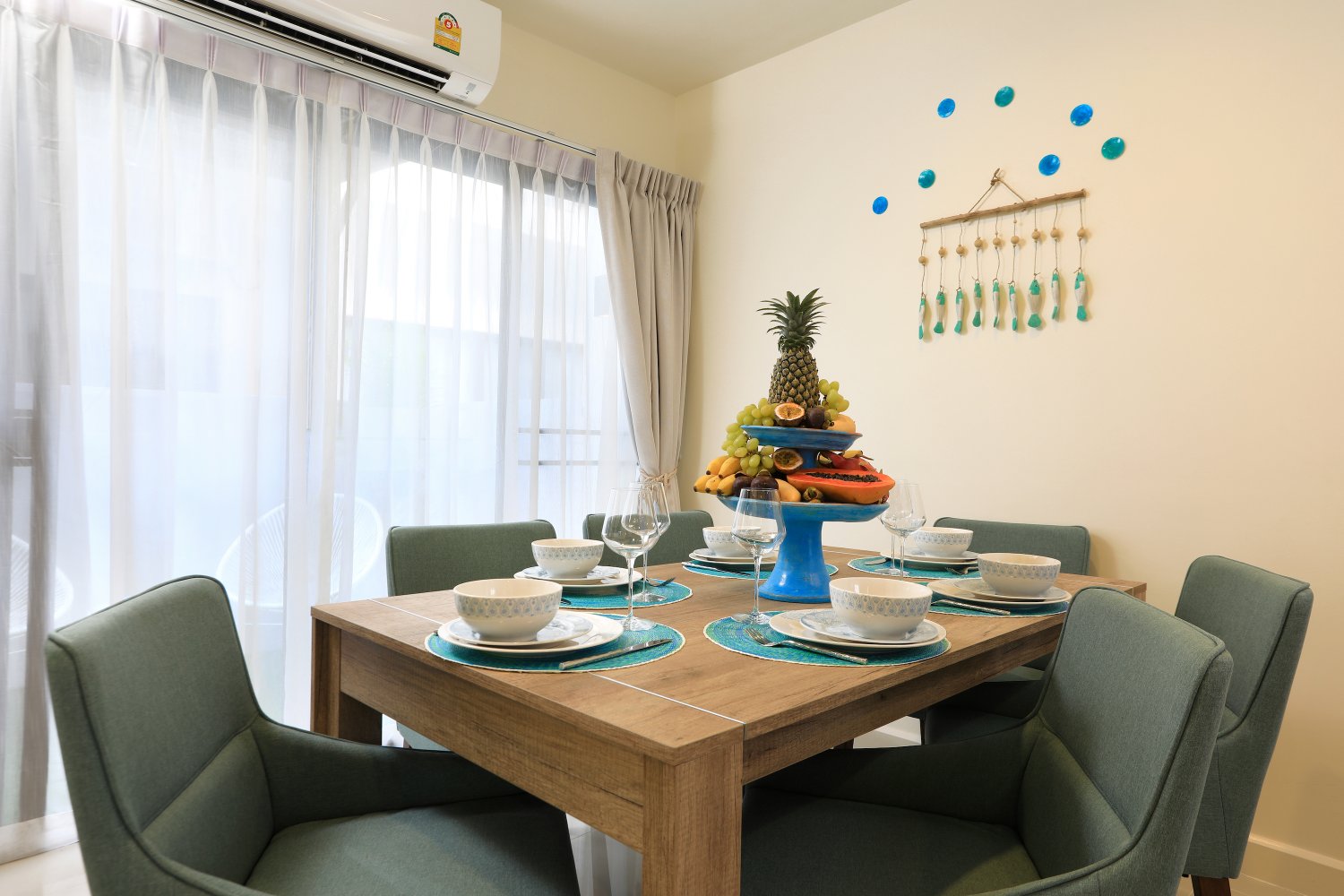 Property image - full photo 5