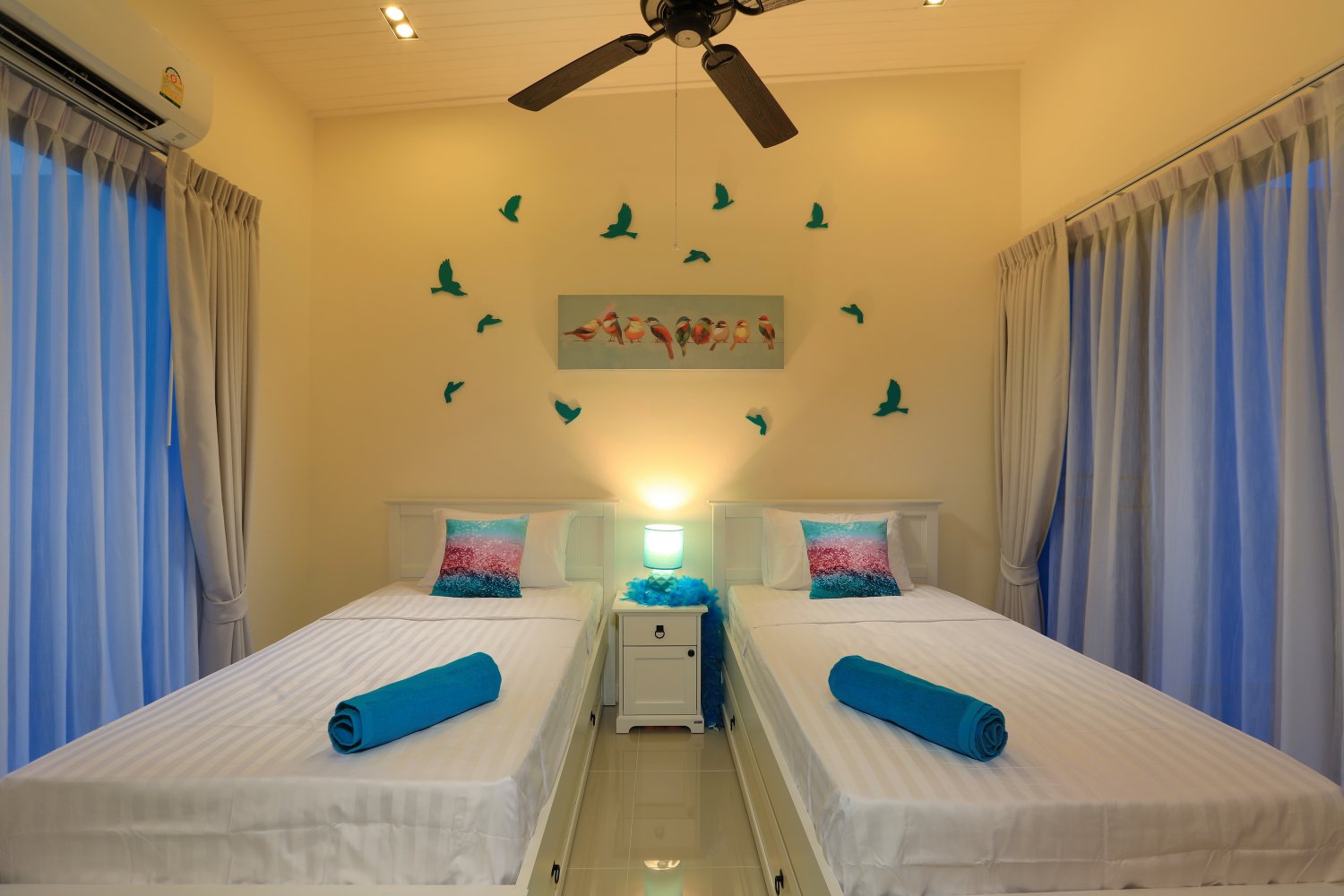 Property image - full photo 13