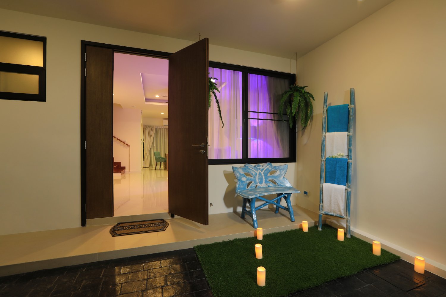 Property image - full photo 3