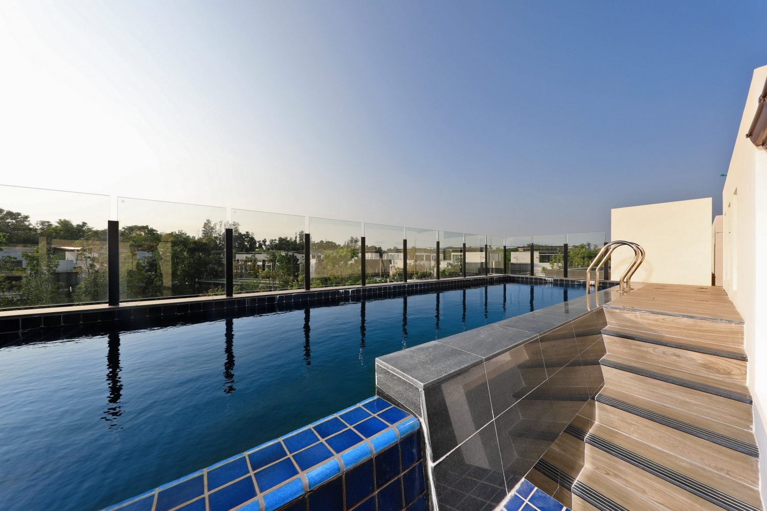 Property image - full photo 1