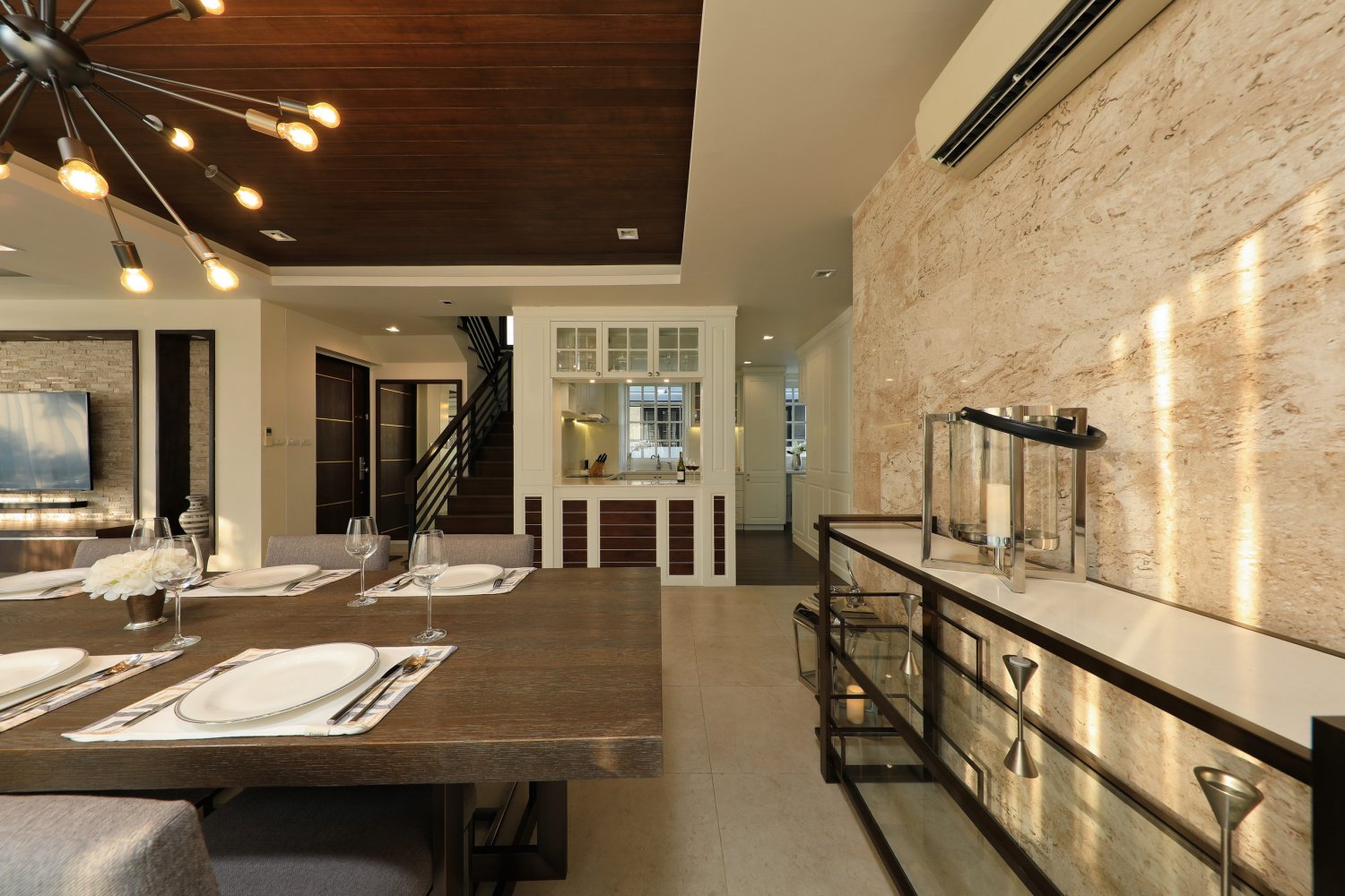 Property image - full photo 17