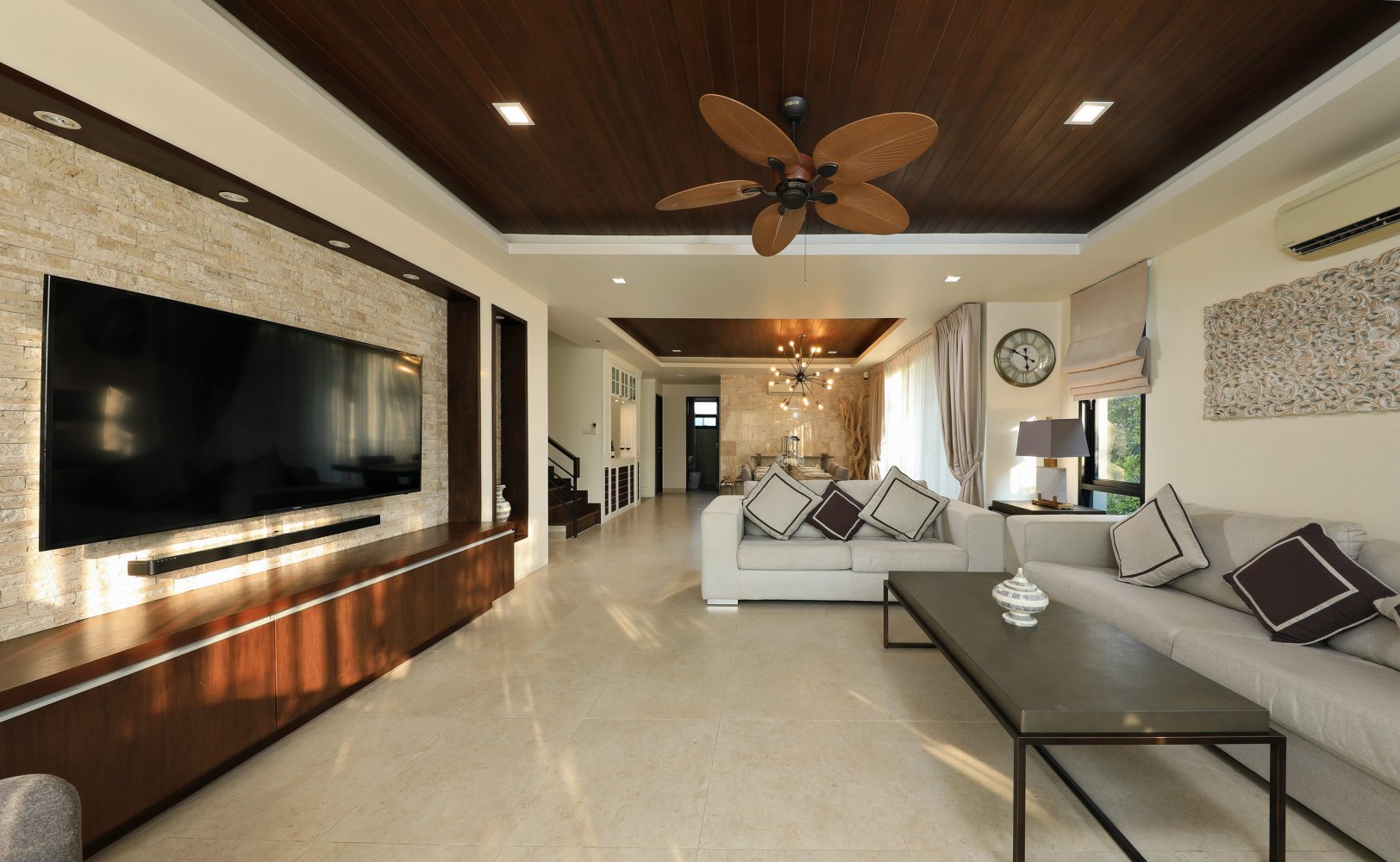 Property image - full photo 15