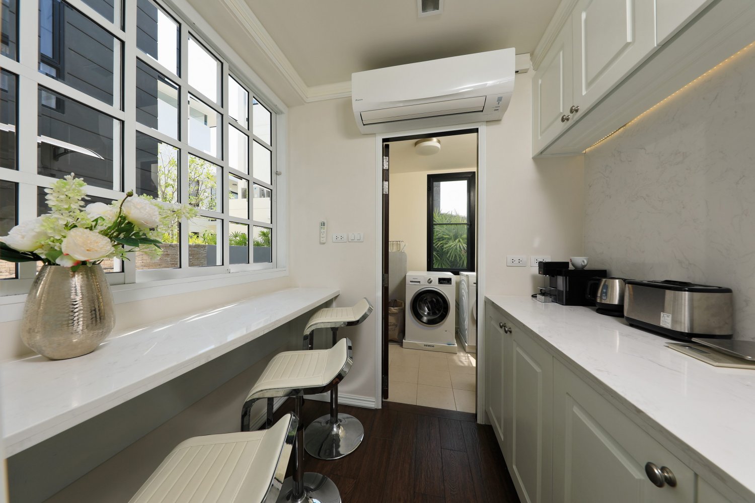 Property image - full photo 18