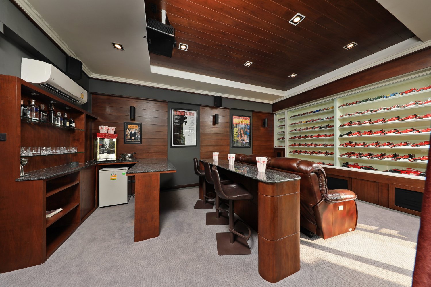 Property image - full photo 5