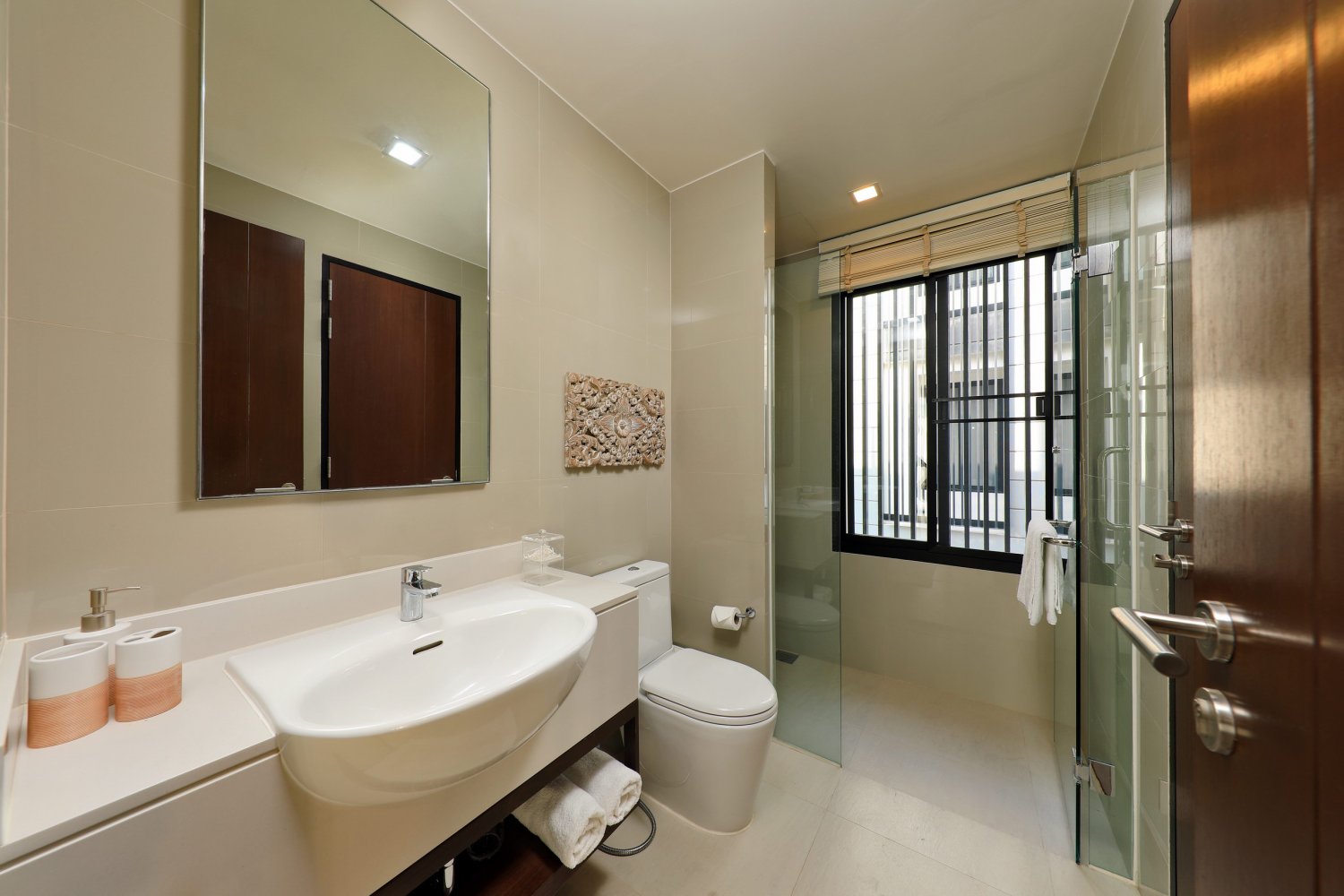 Property image - full photo 29