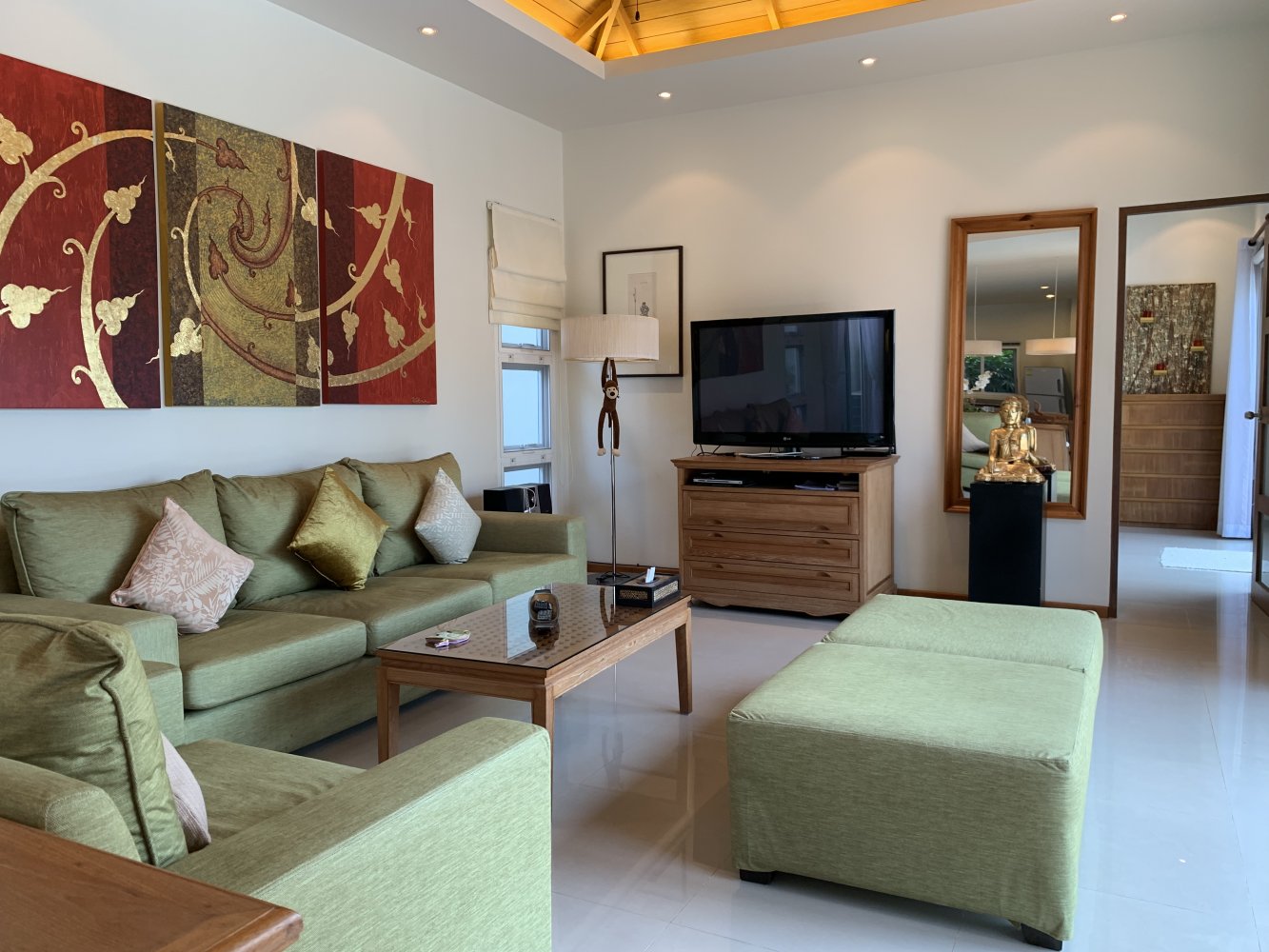 Property image - full photo 5